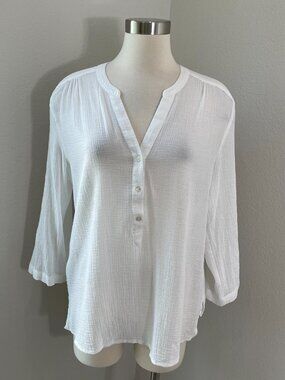 Tommy Bahama Womens Medium White Cotton Gauzy Top Roll Tab Sleeve Shirt